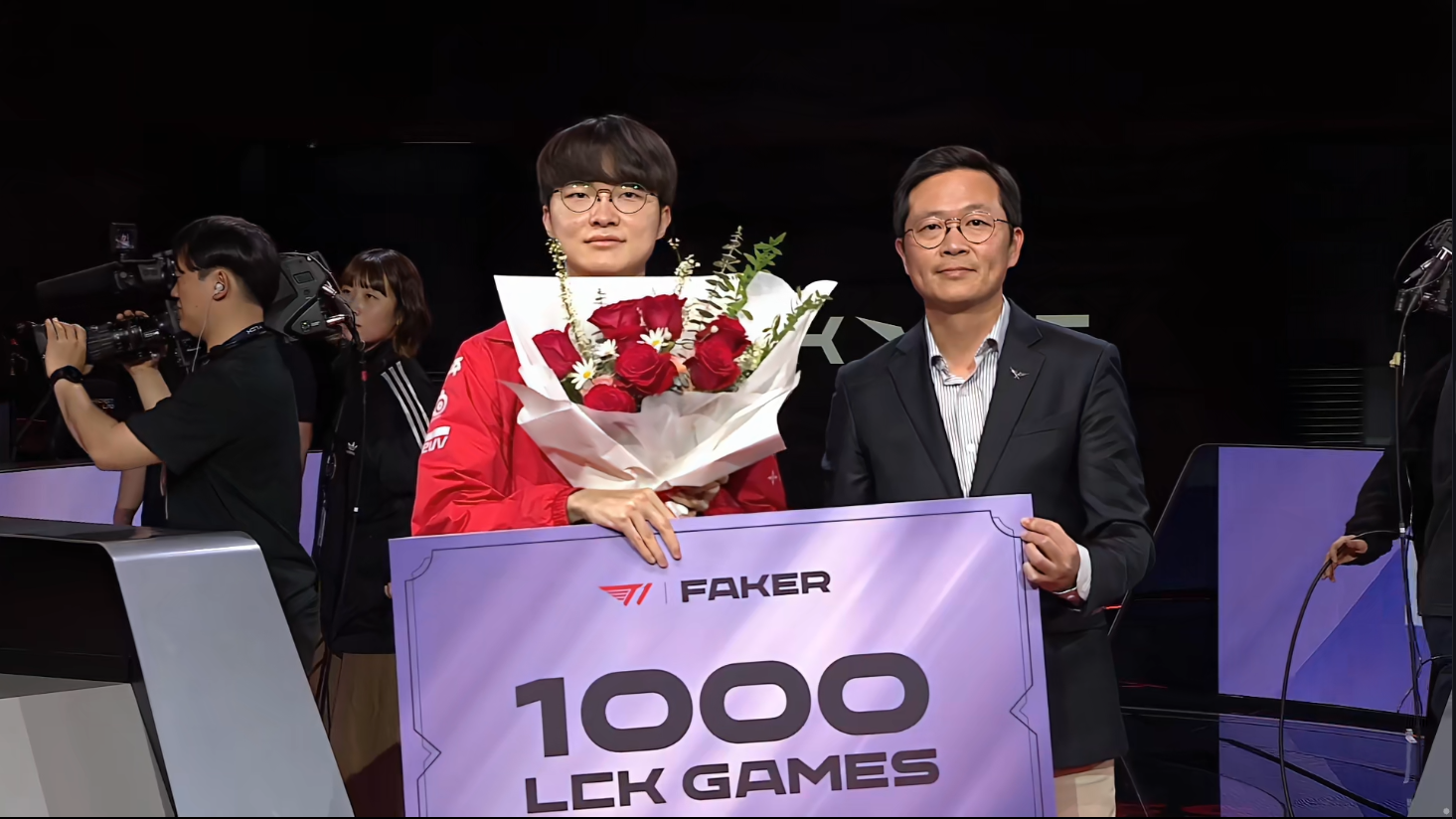 包含Faker关键节点败北，G2带队取胜！的词条